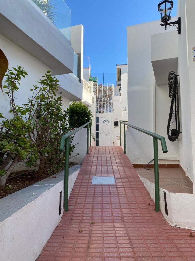 Fantastic Bungalow Playa De Las Americas Arona  Exterior photo